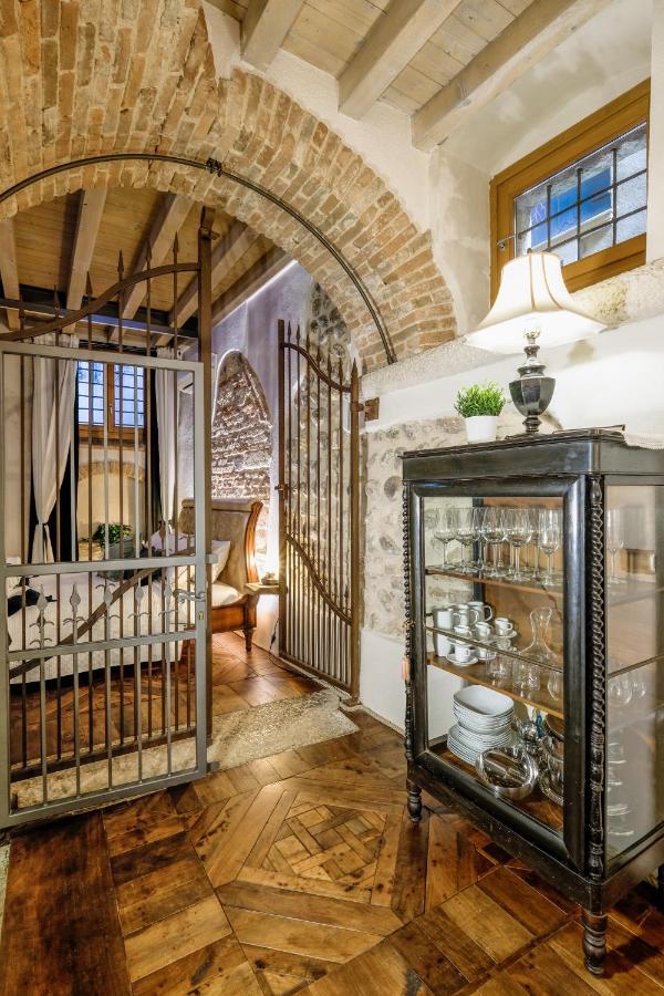 Dimora Scaligera Luxury Apartment Vérone Extérieur photo