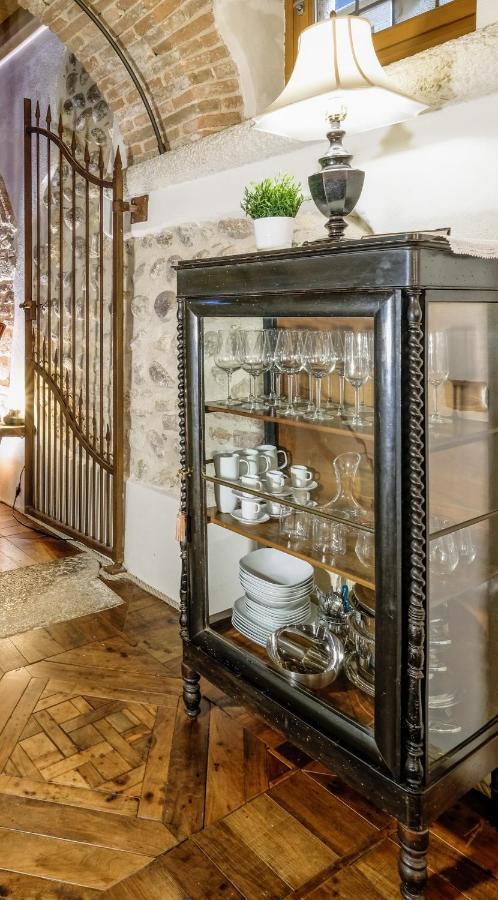 Dimora Scaligera Luxury Apartment Vérone Extérieur photo