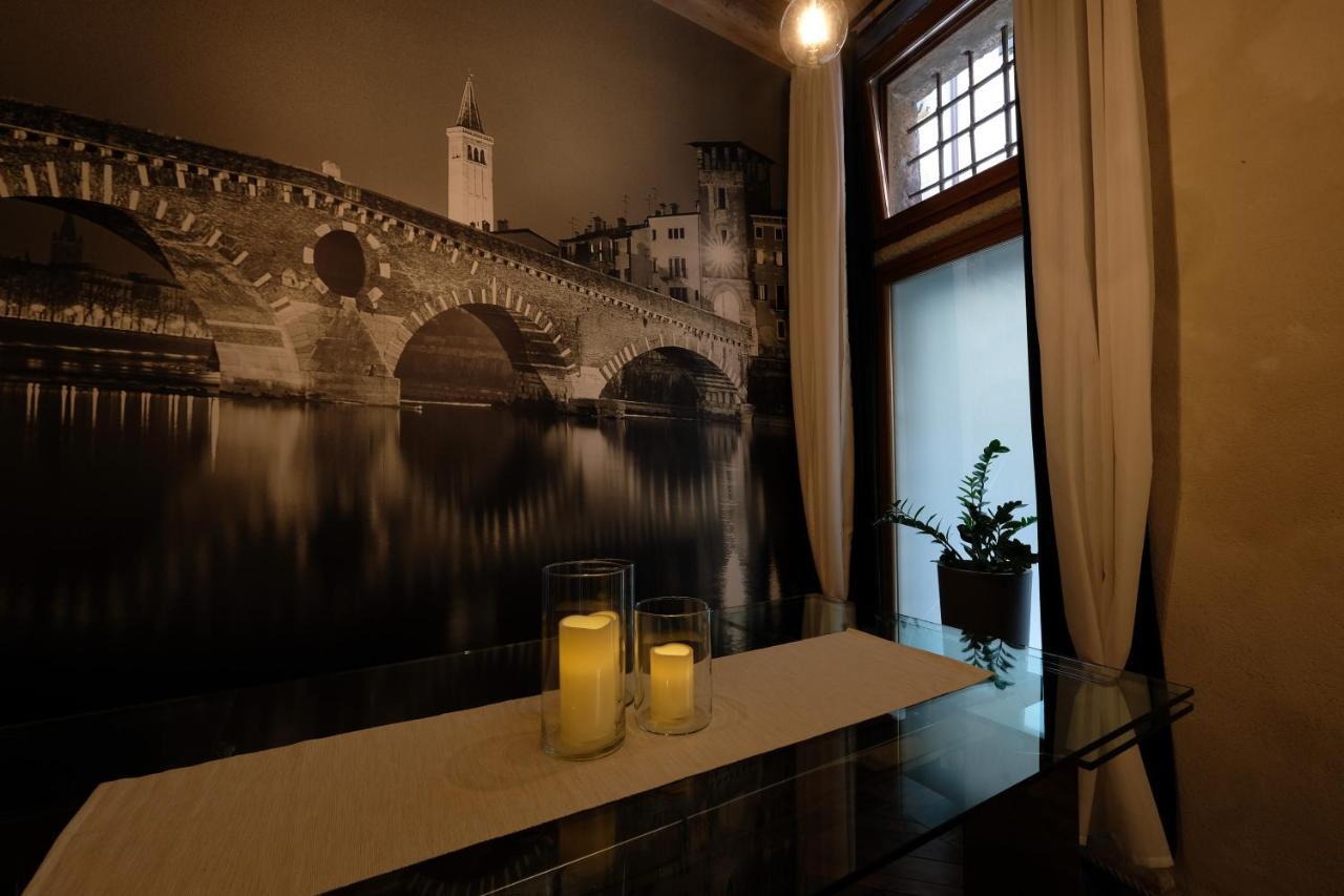 Dimora Scaligera Luxury Apartment Vérone Extérieur photo